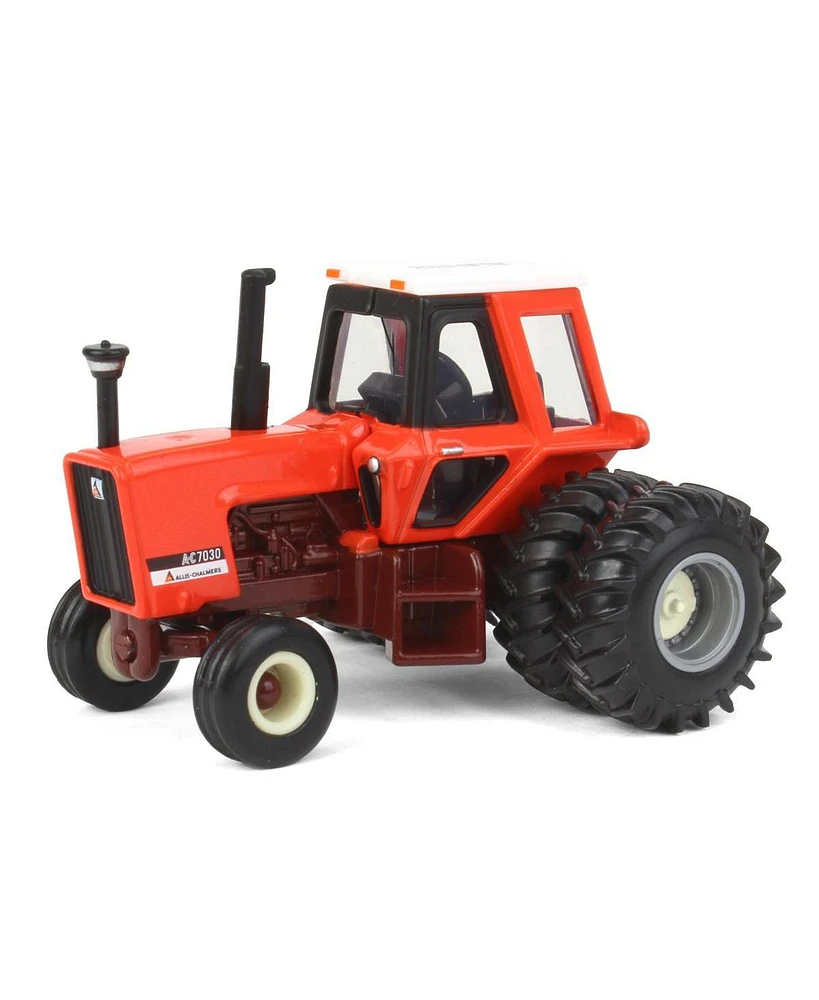 Ertl Allis Chalmers with Rear Duals, National Farm Toy Museum