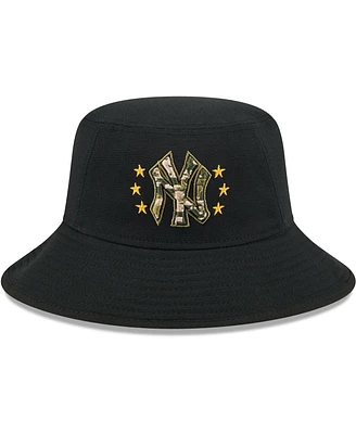 New Era Men's Black New York Yankees 2024 Armed Forces Day Bucket Hat