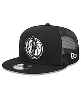 New Era Men's Black Dallas Mavericks Evergreen 9FIFTY Trucker Snapback Hat