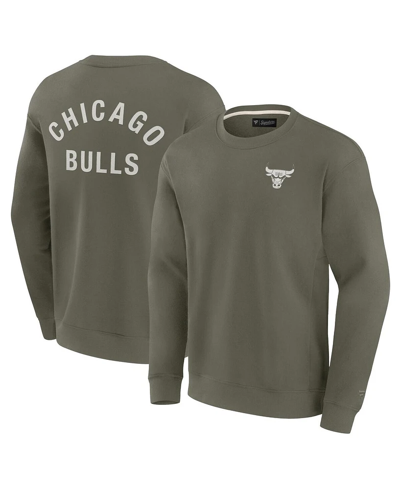 Fanatics Signature Men's and Women's Olive Chicago Bulls Super Soft Pullover Crew Sweatshirt