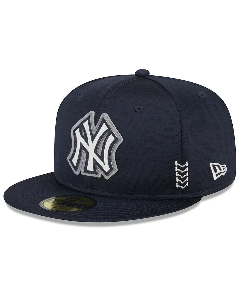 New Era Men's Navy New York Yankees 2024 Clubhouse 59FIFTY Fitted Hat