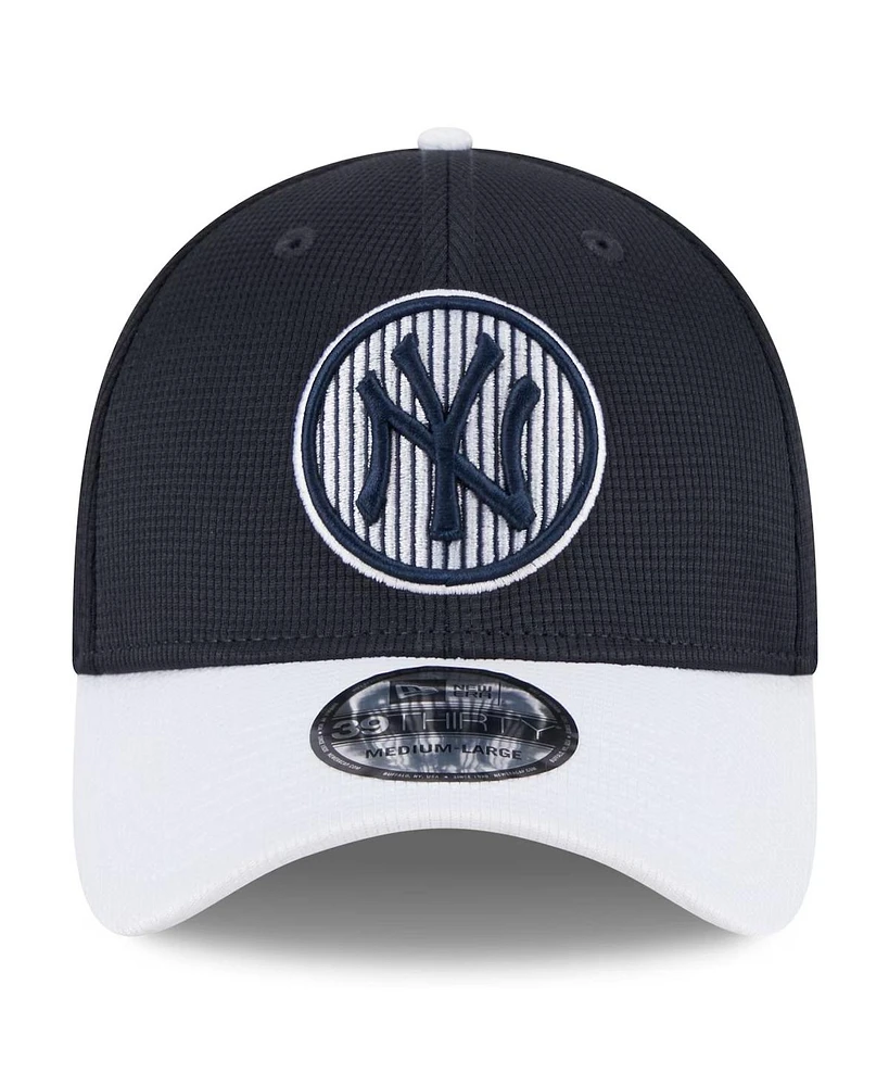 New Era Men's Navy York Yankees 2024 Batting Practice 39THIRTY Flex Hat