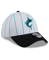 New Era Men's White Miami Marlins 2024 Batting Practice 39THIRTY Flex Hat