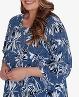 Alfred Dunner Plus Classic Elegant Flower Top With Necklace