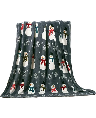 Kate Aurora Gray Snowman Ultra Soft & Plush Hypoallergenic Christmas Throw Blanket Cover - 50 in. x 60 in. L