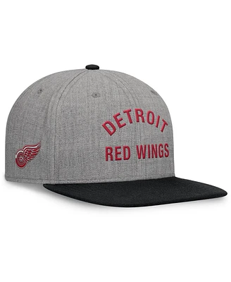 Fanatics Signature Men's Heather Gray Detroit Red Wings Elements Flat Brim Leather Strap back Hat