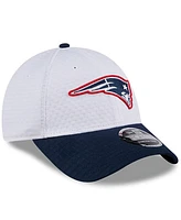 New Era Men's White/Navy New England Patriots 2024 Nfl Training Camp 9FORTY Adjustable Hat