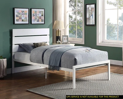 Black Metal Frame Full Size Bed 1 Piece