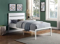Black Metal Frame Full Size Bed 1 Piece