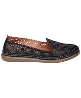 Cools 21 Women's Tumi Perforated Leather Flats