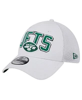 New Era Men's White York Jets Breakers 39THIRTY Flex Hat