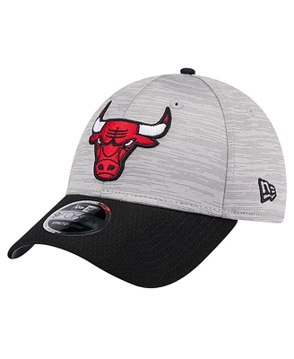 New Era Men's Heather Gray/Black Chicago Bulls Active Digi-Tech Two-Tone 9FORTY Adjustable Hat