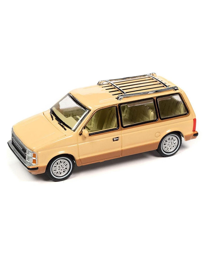 Auto World 1/64 1985 Plymouth Voyager, Cream & Tan