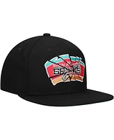 Mitchell & Ness Men's Black San Antonio Spurs Shattered Snapback Hat