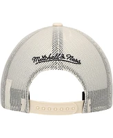 Mitchell & Ness Men's Cream San Antonio Spurs Trucker Adjustable Hat