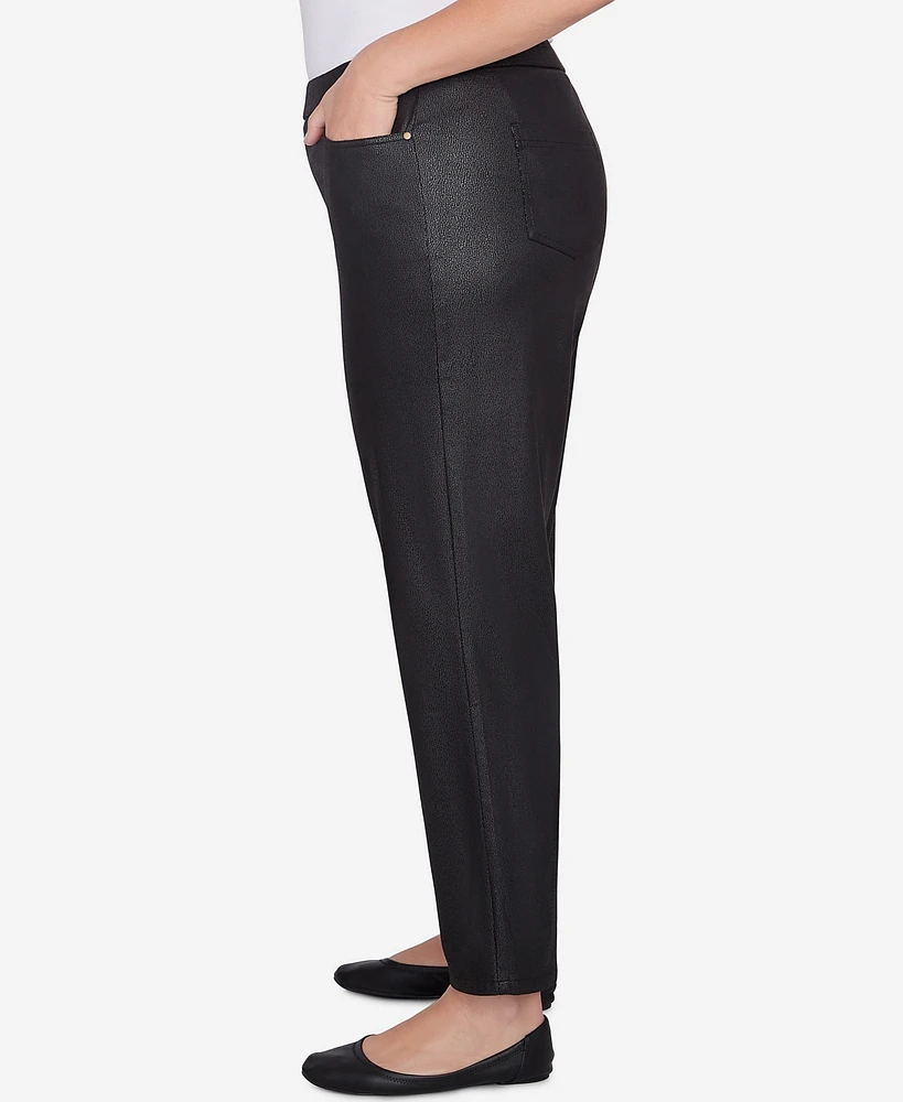 Alfred Dunner Plus Rue Rivoli Faux Leather Flat Elastic Waist Short Length Pant