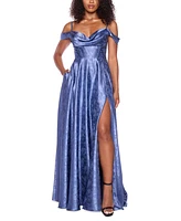 B Darlin Juniors' Sweetheart-Neck Jacquard Gown