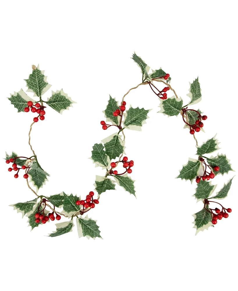 Northlight Battery Operated Holly and Berry Christmas Garland - 3.25 Inches