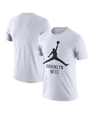 Nike Men's White Brooklyn Nets Essential Jumpman T-Shirt