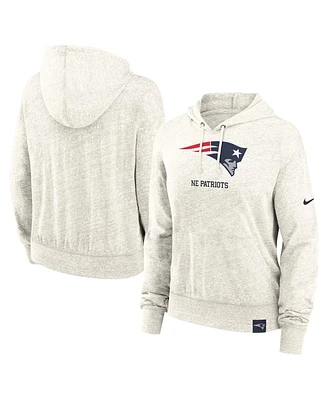 Nike Women's Cream New England Patriots Gym Vintage Logo Pullover Hoodie