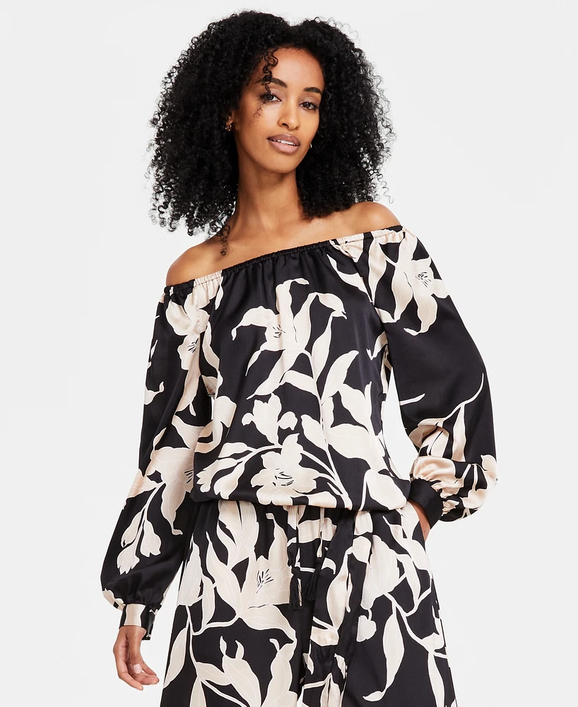 Vince Camuto Women's Printed Off-The-Shoulder Top