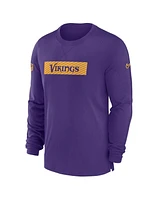 Nike Men's Purple Minnesota Vikings Sideline Player Performance Long Sleeve T-Shirt