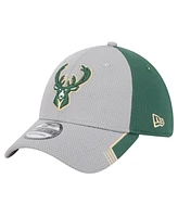 New Era Men's Gray/Hunter Green Milwaukee Bucks Active Trim 39THIRTY Flex Hat