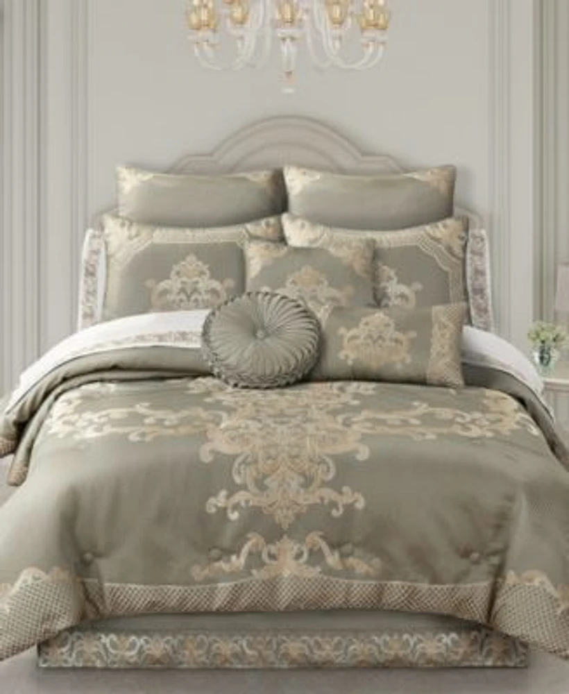 J Queen New York Piazza Comforter Sets