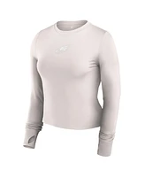 Fanatics Women's White Philadelphia Eagles Studio Fitted Long Sleeve Gym Top