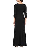 Alex Evenings Women's Square-Neck 3/4-Sleeve Gown