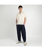 Campus Sutra Men's Off-White Heathered Drawn Shirt