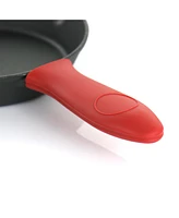 Megachef Pre-Seasoned Cast Iron 3 Piece Set with Red Silicone Holders