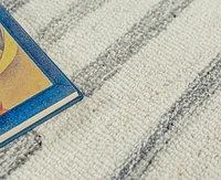 Exquisite Rugs Carmel 6857 8'x10' Area Rug