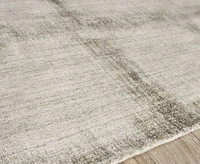 Exquisite Rugs Chroma 4491 Rug Collection