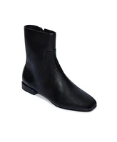 Bernardo Footwear Pierce Bootie