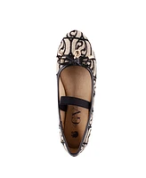 Gloria Vanderbilt Women's Cameo Slip On Flats