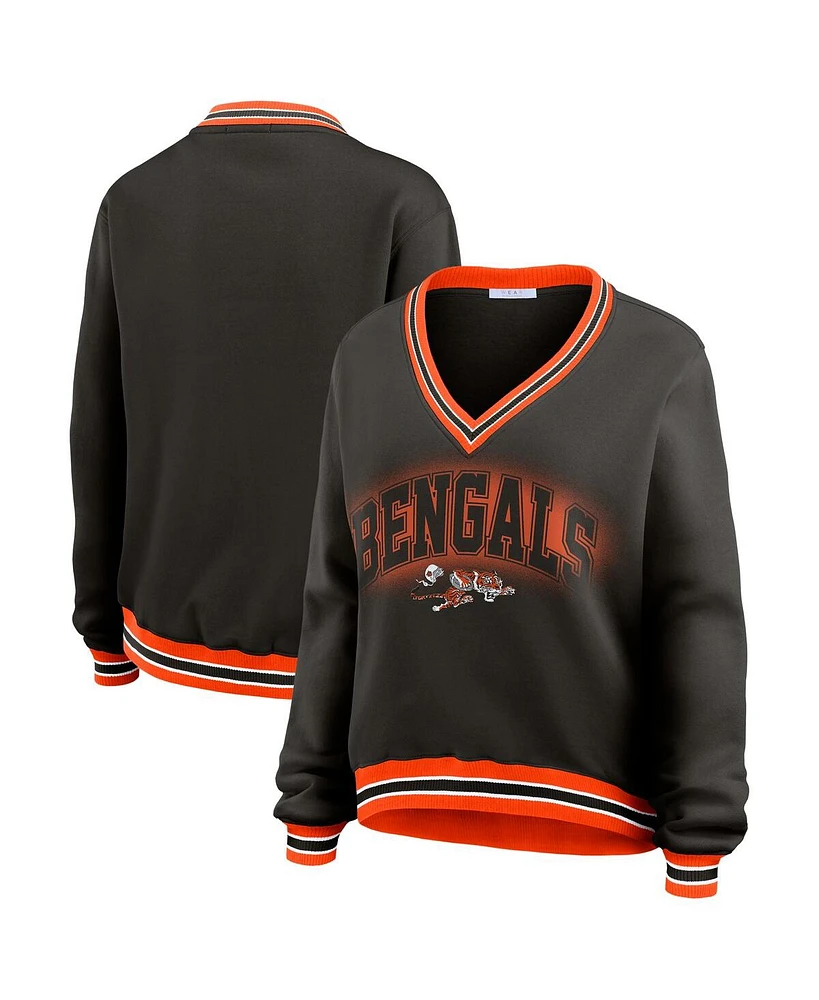 Wear by Erin Andrews Women's Black Cincinnati Bengals Oversized Long Sleeve V-Neck Sweatshirt