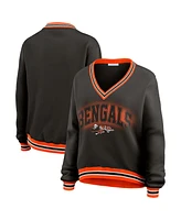 Wear by Erin Andrews Women's Black Cincinnati Bengals Oversized Long Sleeve V-Neck Sweatshirt