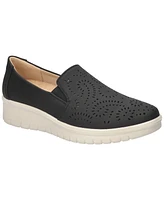 Easy Street Women's Ying Comfort Slip-On Flats