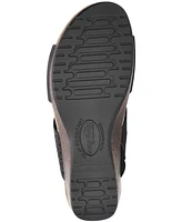 Easy Street Women's Rin Slip-Resistant Sandals