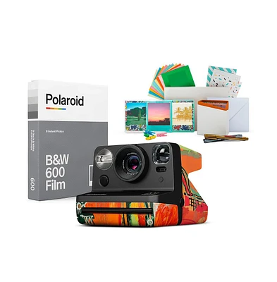 Polaroid Now Generation 2 I-Type Instant Camera Basquiat Edition Bundle