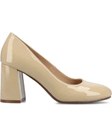 Journee Collection Women's Seraphina Round Toe Pumps