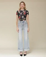 Avec Les Filles Womens Floral Print Fitted T Shirt Cuffed High Rise Wide Leg Jeans