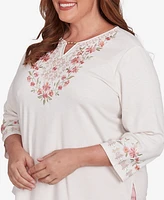 Alfred Dunner Plus Coming Up Roses Split Beaded Neck Embroidered Knit Top