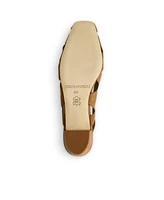 Bernardo Footwear Glinda Flat