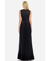 ONE33 Social Women's The Jaelyn | Black Pleated Gown