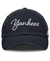 Nike Women's Navy New York Yankees Cooperstown Club Script Adjustable Hat