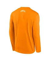 Nike Men's Tennessee Orange Volunteers On-Court Basketball Shootaround Performance Long Sleeve T-Shirt