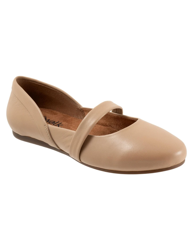 Softwalk Samara Flat