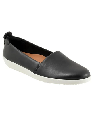 Softwalk Deva Flat